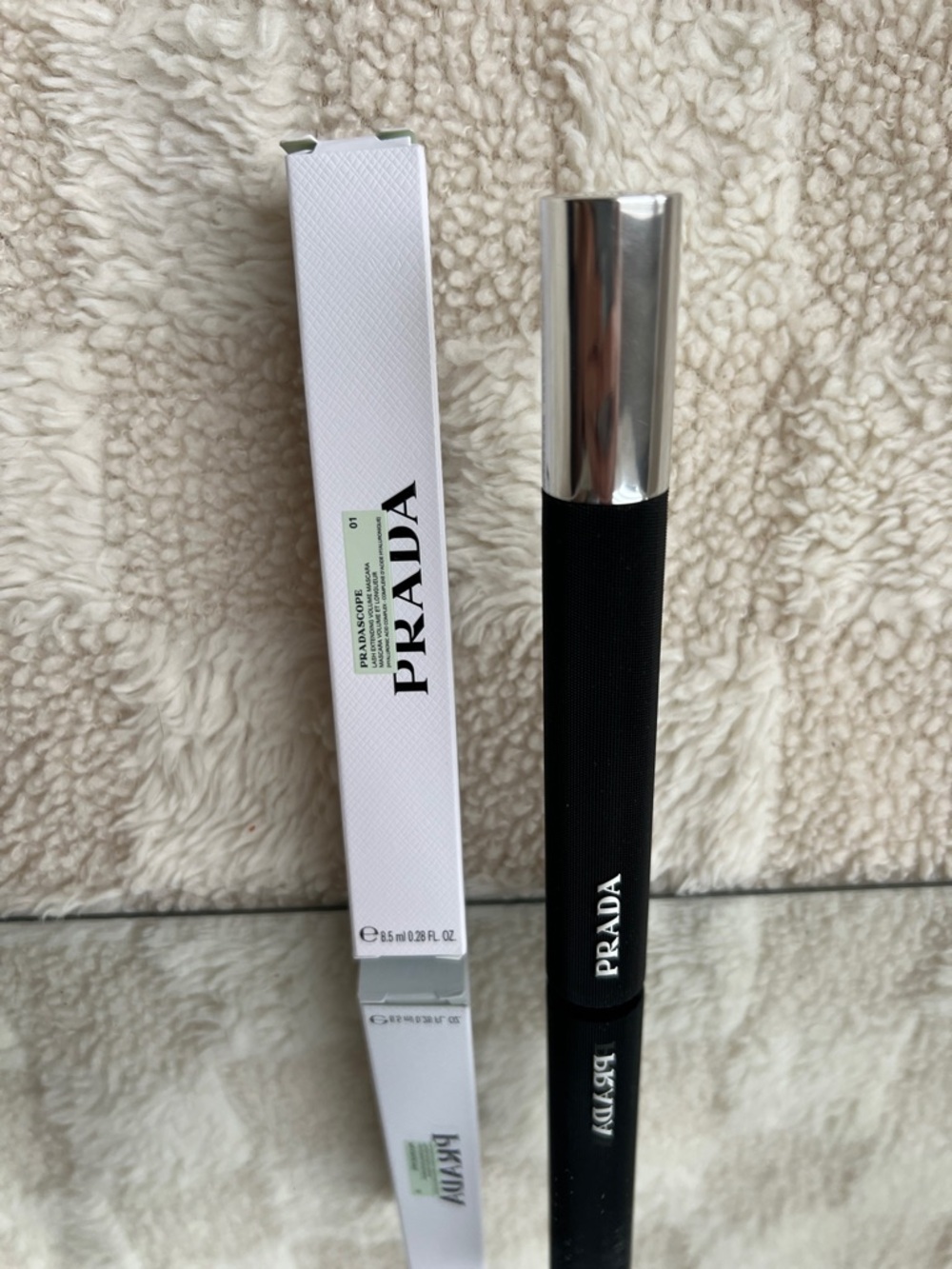 Prada Pradascope Mascara - Nero (Black)